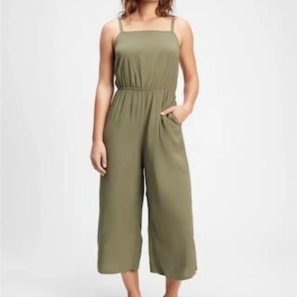GAP Women's Green Squareneck Jumpsuit Cropped One Piece Tank Romper NWT